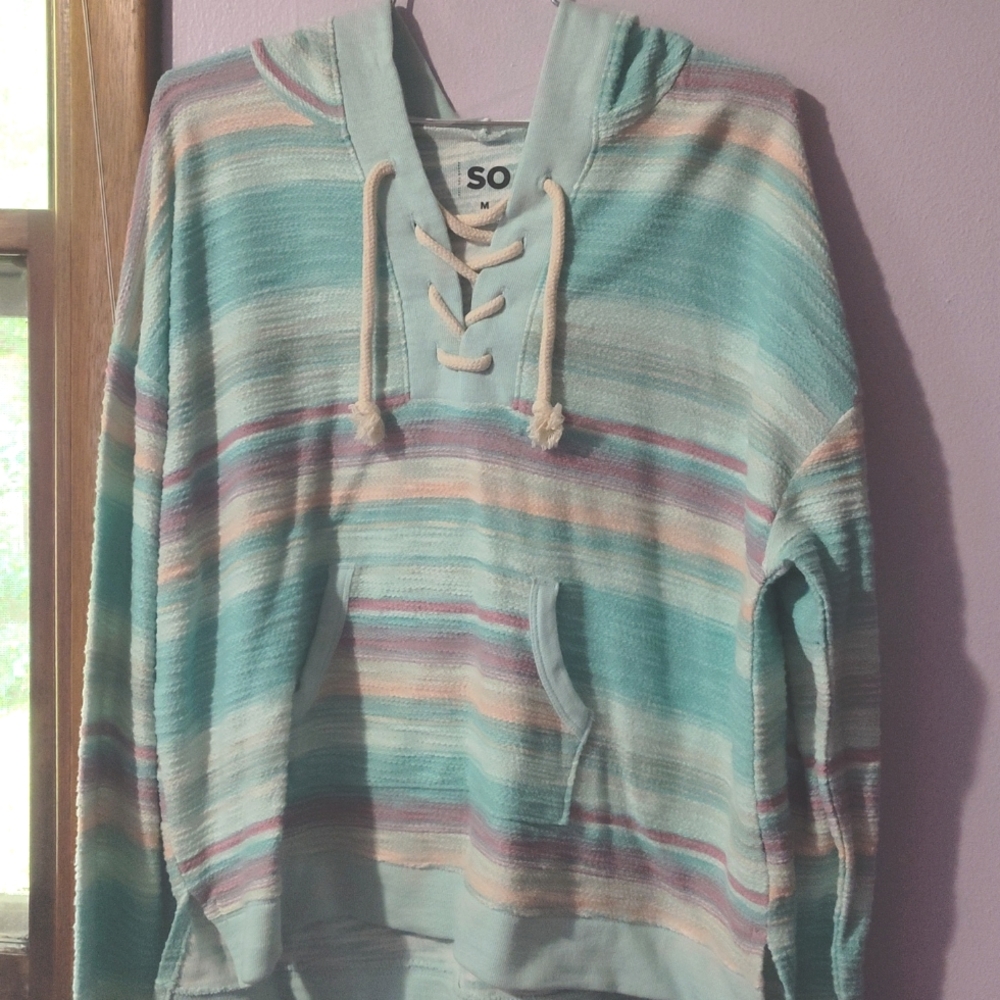 Hoodie (?)